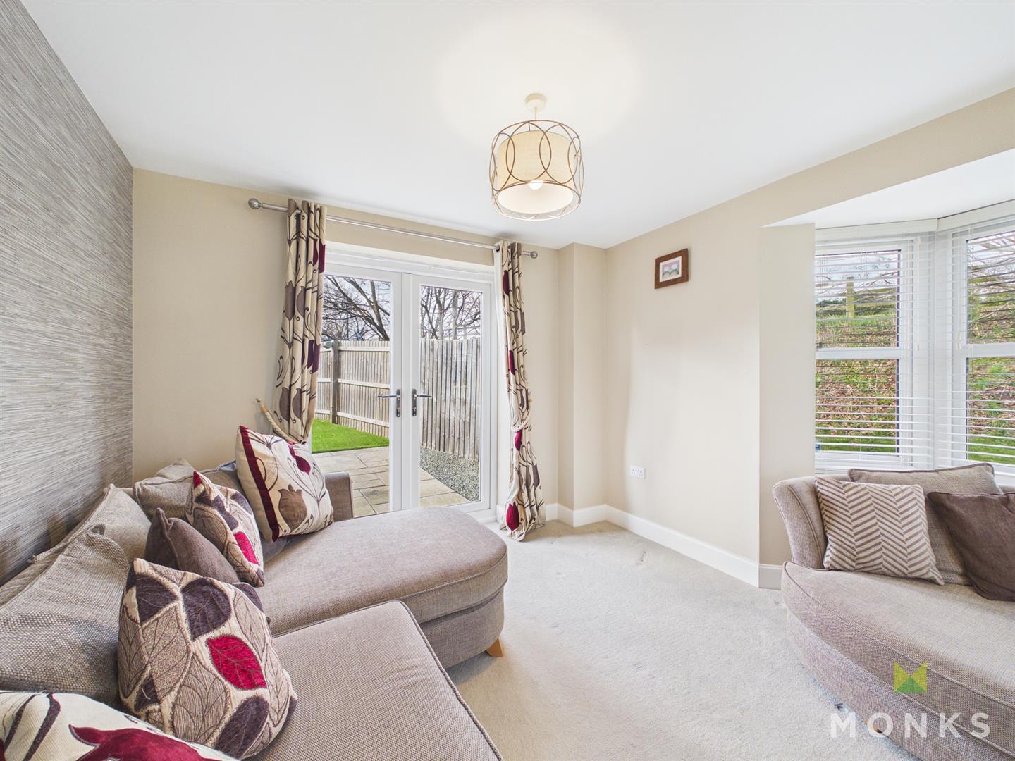 55 Hendrick Crescent, Shrewsbury, SY2 6JF For Sale